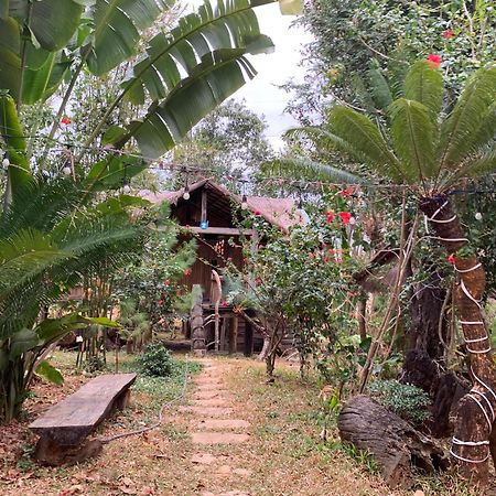 Khu Du Lich Sinh Thai, Nghi Duong Homestay Hoang Anh - Kon Xom Luh Kon Tum Exterior photo