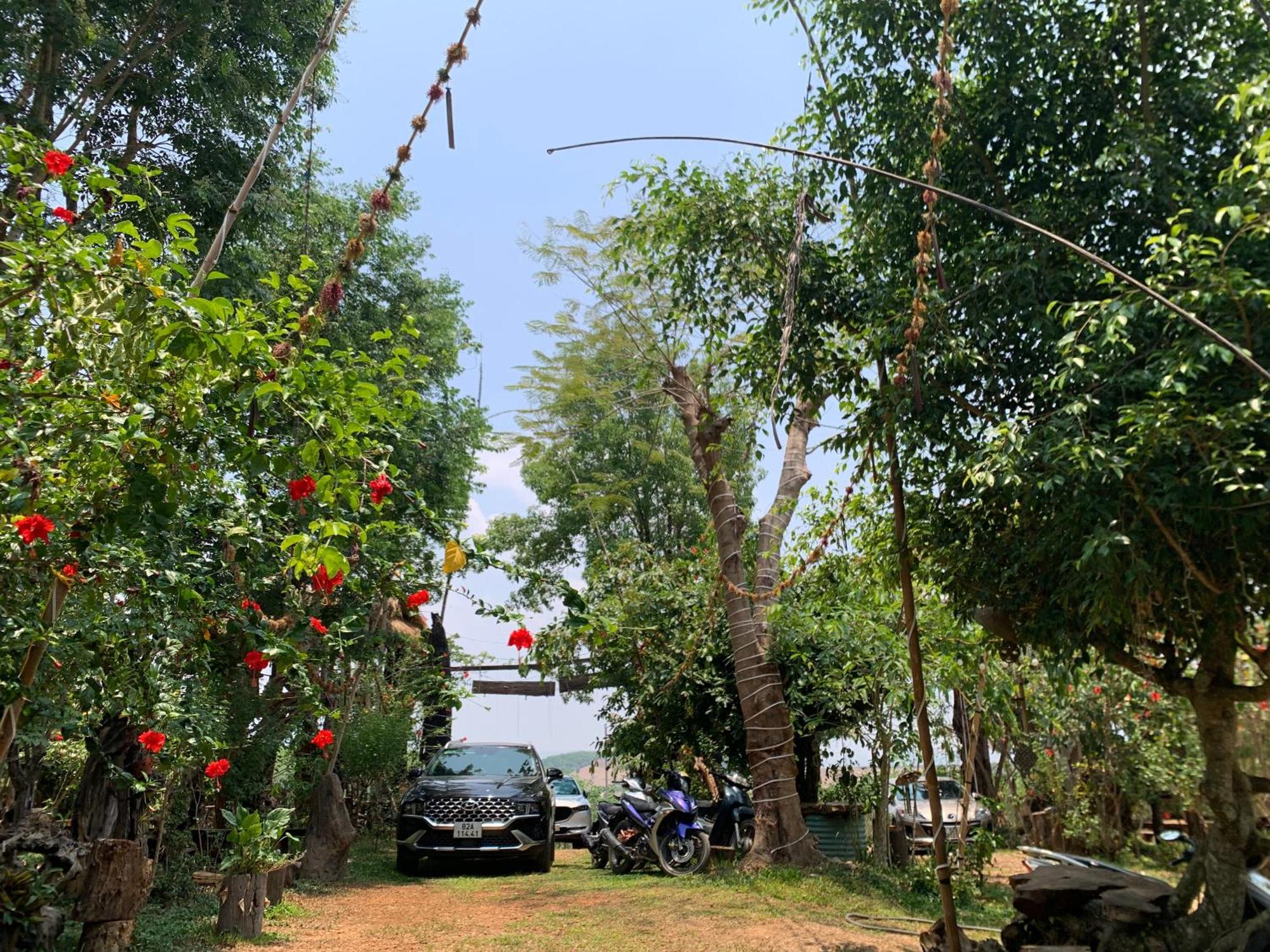 Khu Du Lich Sinh Thai, Nghi Duong Homestay Hoang Anh - Kon Xom Luh Kon Tum Exterior photo