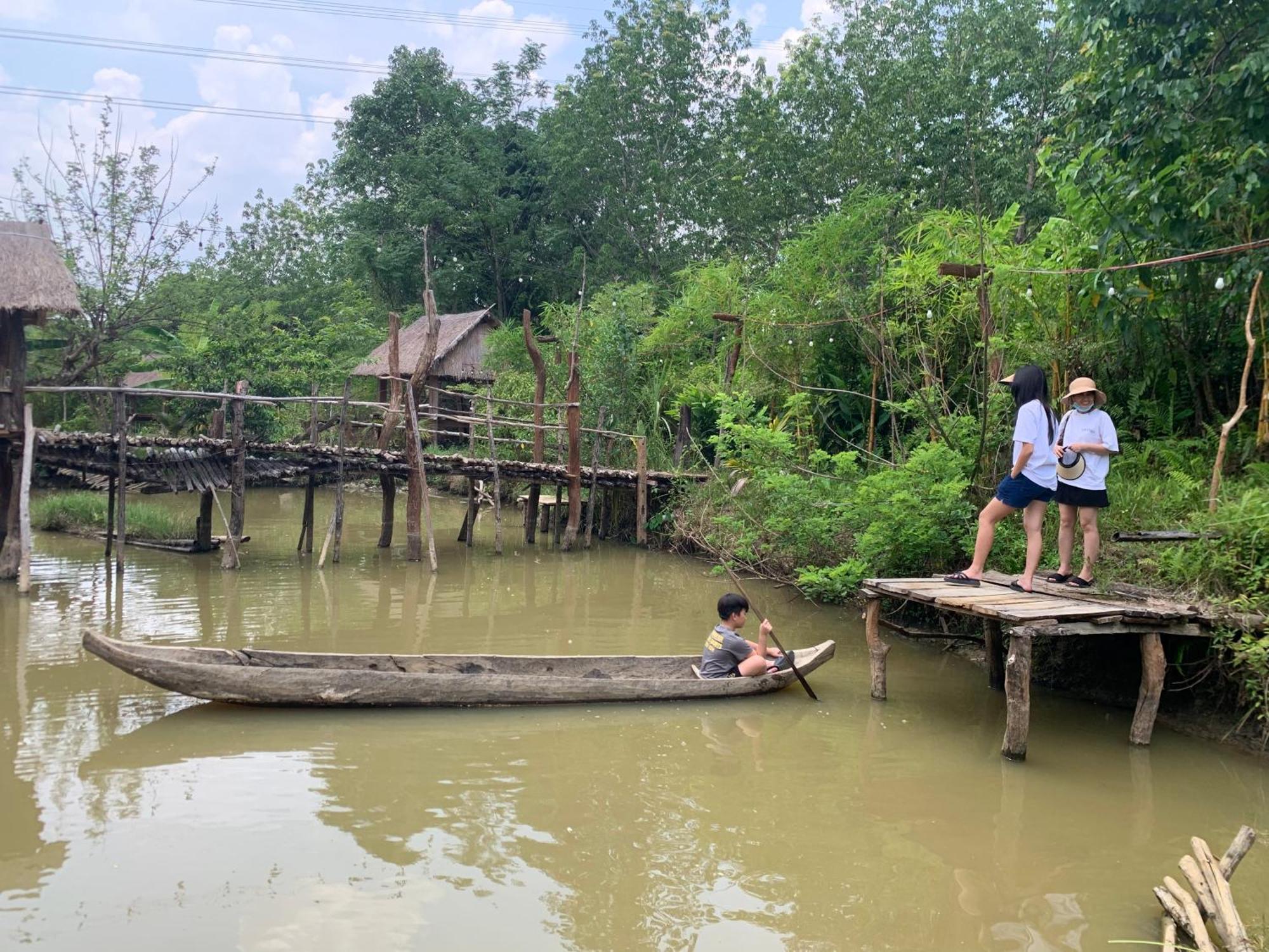 Khu Du Lich Sinh Thai, Nghi Duong Homestay Hoang Anh - Kon Xom Luh Kon Tum Exterior photo
