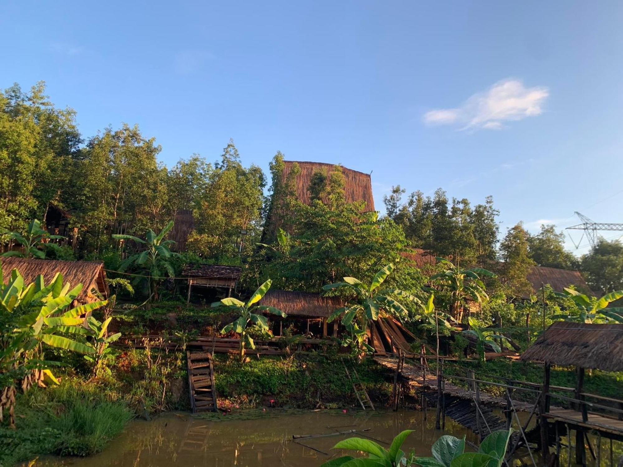 Khu Du Lich Sinh Thai, Nghi Duong Homestay Hoang Anh - Kon Xom Luh Kon Tum Exterior photo