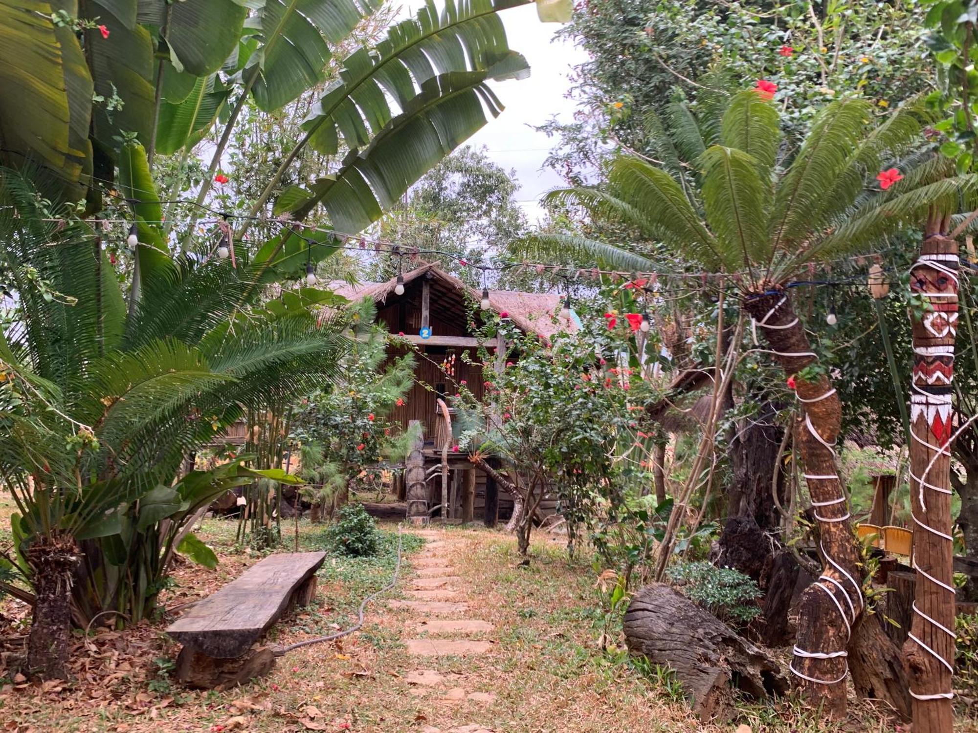 Khu Du Lich Sinh Thai, Nghi Duong Homestay Hoang Anh - Kon Xom Luh Kon Tum Exterior photo