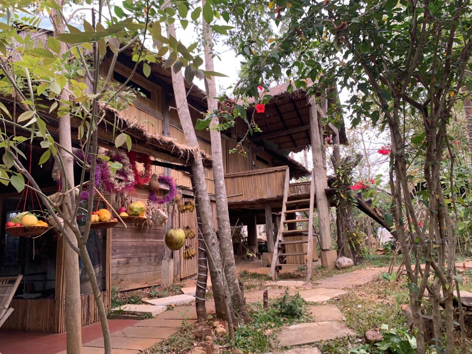 Khu Du Lich Sinh Thai, Nghi Duong Homestay Hoang Anh - Kon Xom Luh Kon Tum Exterior photo